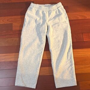 Aritzia Heather Gray Straight Leg Pants